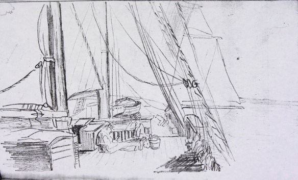 Esquisse au crayon montrant une personne qui lit sur le pont d’un navire, et un autre navire en arrière-plan.