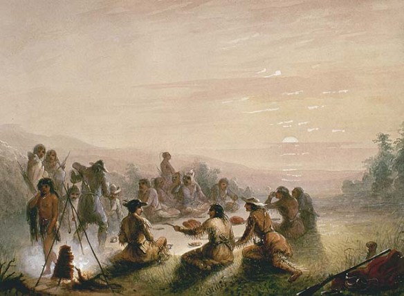 Tableau en couleur d’un groupe de familles assises en cercle s’apprêtant à déjeuner au lever du jour.